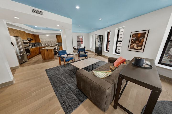 Kimpton Schofield Hotel by IHG