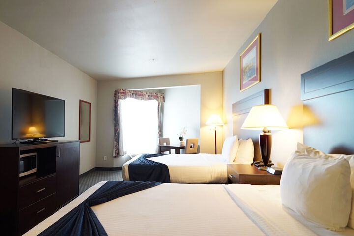 BayVue Hotel Resort and Suites