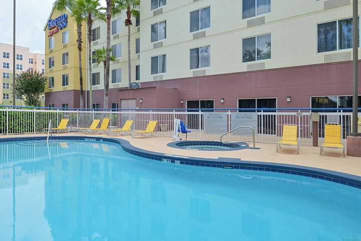 Pool 2 of 34
