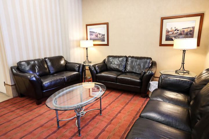 Hotel Interior 4 of 33