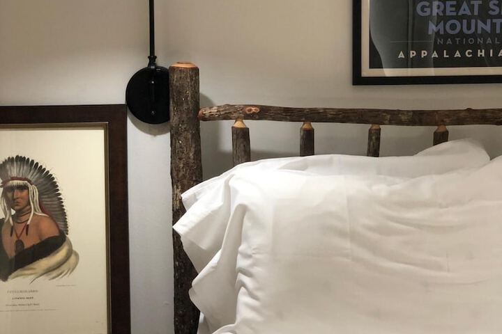 Room 14 of 23