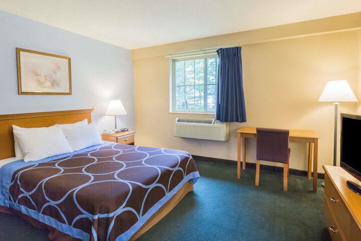 Room 20 of 32