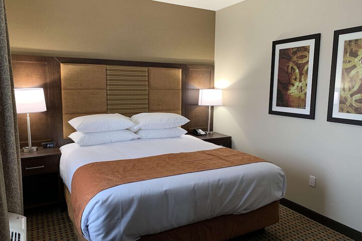 Room 29 of 48