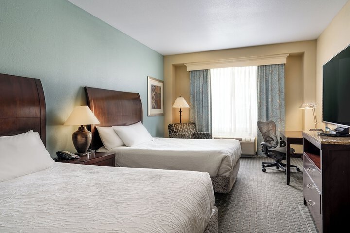 Room 27 of 49