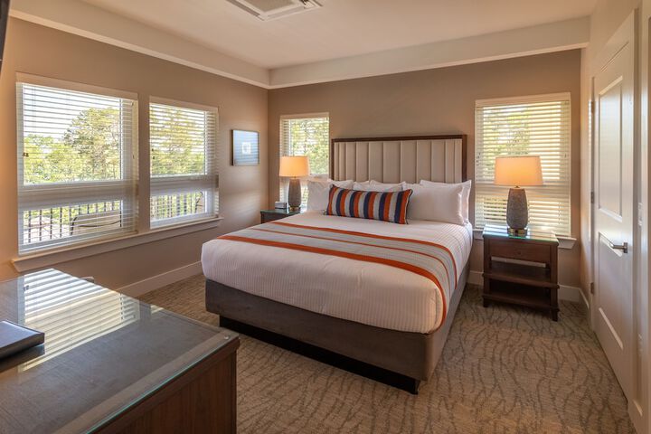 Lakeside Lodge Clemson