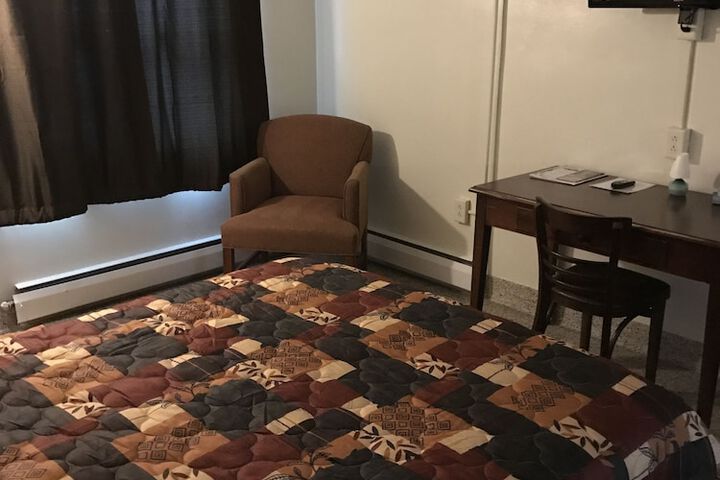 Room 86 of 98