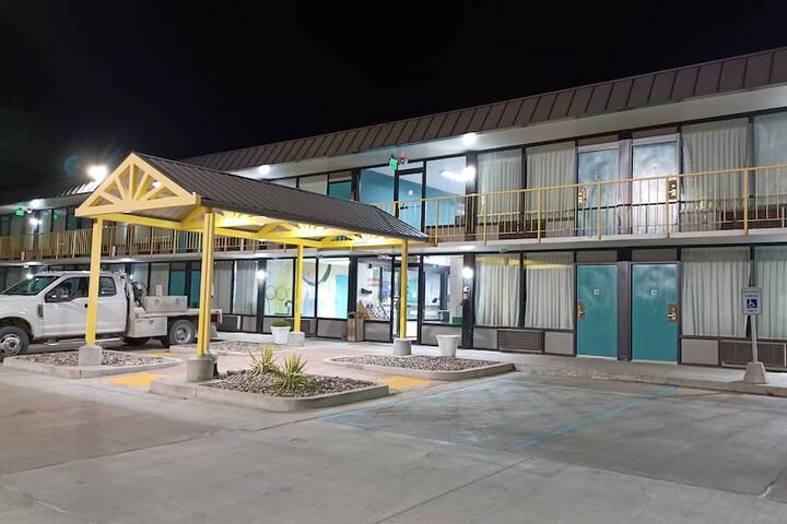 Econo Lodge