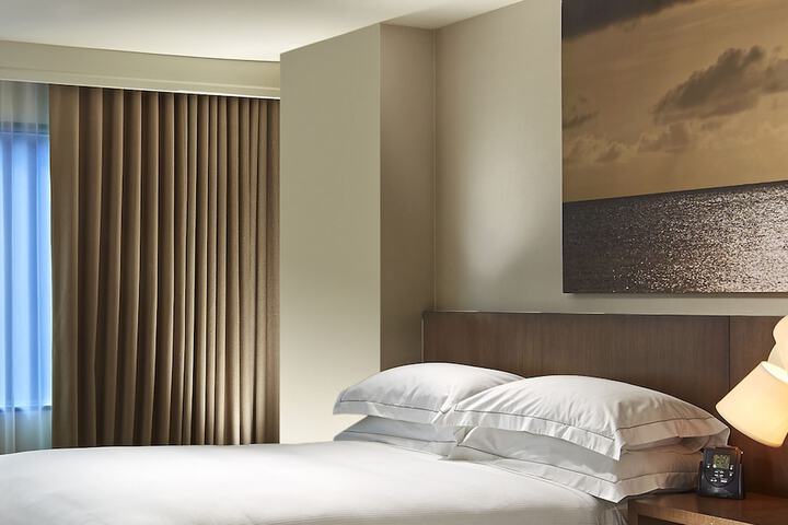 Room 21 of 66