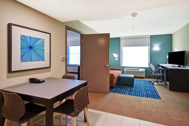 Room 17 of 45