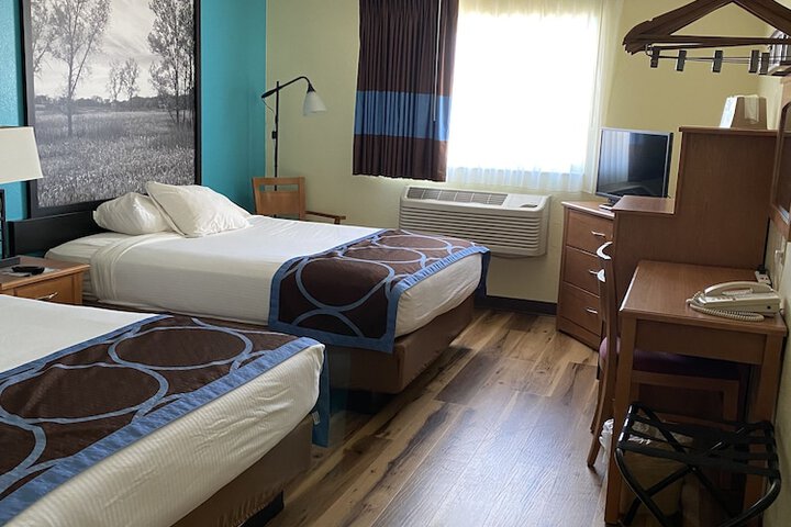 Room 21 of 62