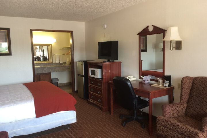 Room 18 of 20