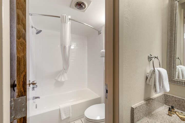 Best Western Plus Madison-Huntsville Hotel