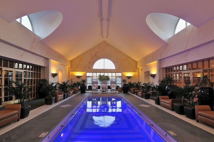 Pool 4 of 30