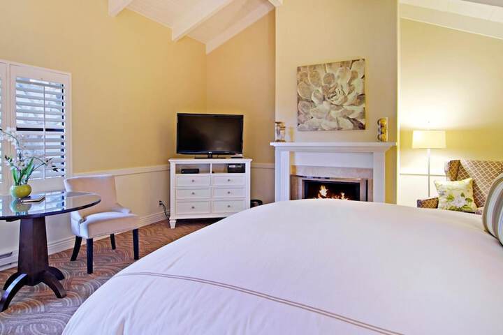Room 25 of 56