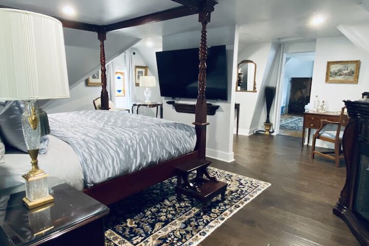 Room 28 of 88