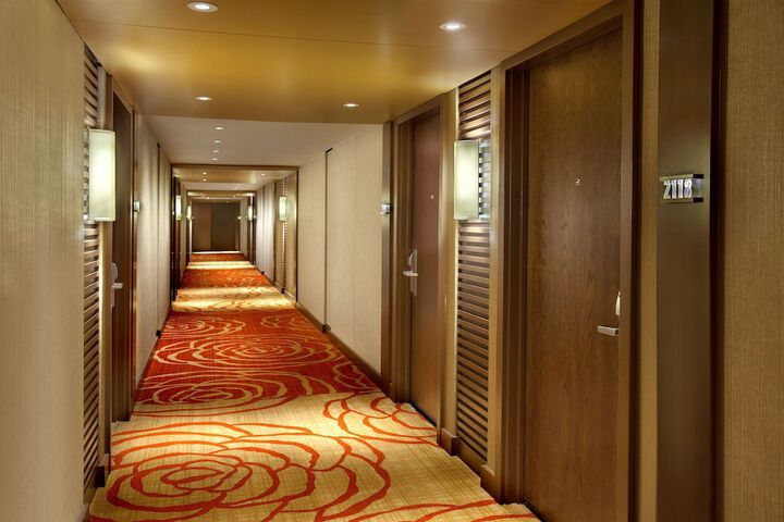 Hotel Interior 38 of 104