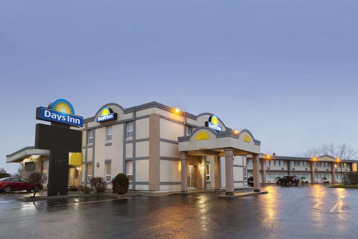 Hotel 2 of 26