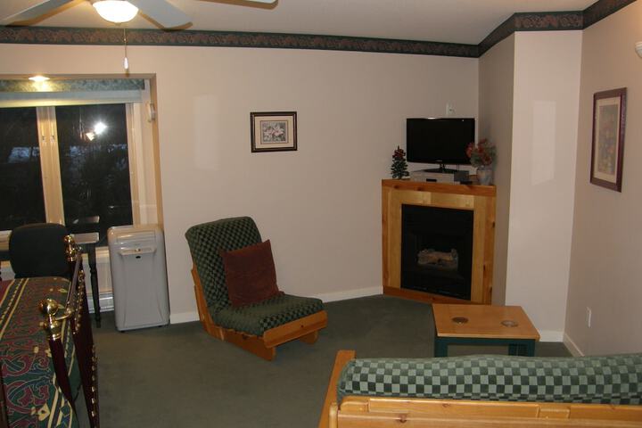 Room 27 of 49