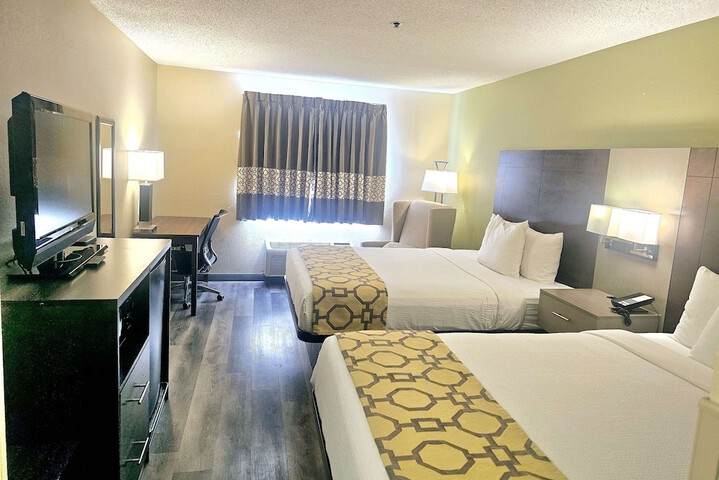 Room 6 of 36