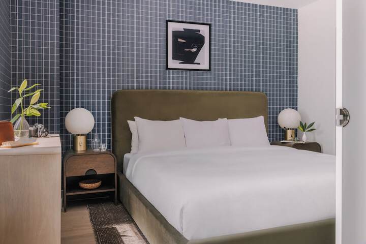 Room 21 of 54