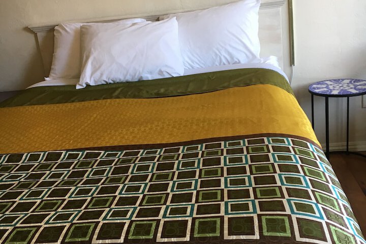 Room 33 of 36