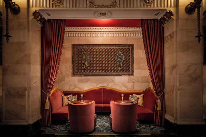 Davenport Hotel Autograph Collection