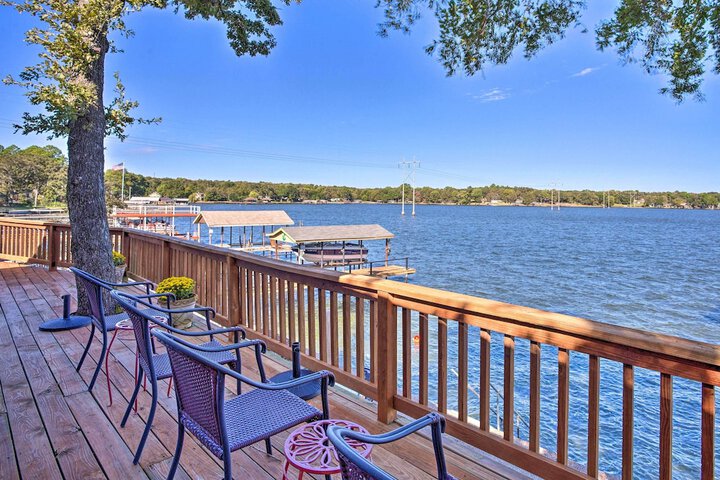 Dock & Fire Pit: Waterfront Cedar Creek Lake Home