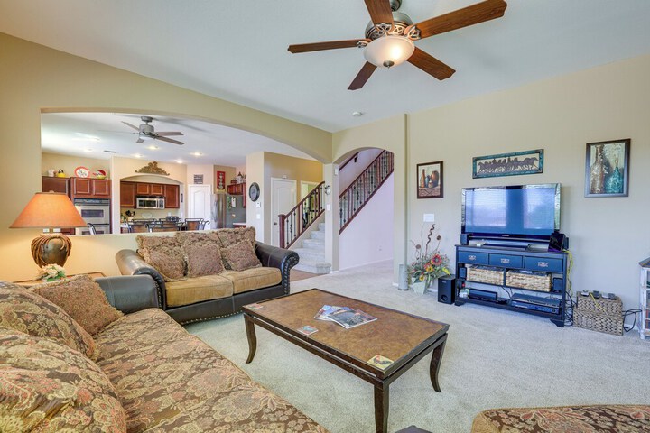 Spacious Maricopa Home Rental w / Pool & Hot Tub!