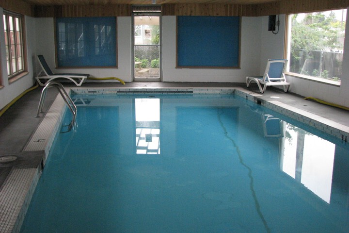 Pool 6 of 27