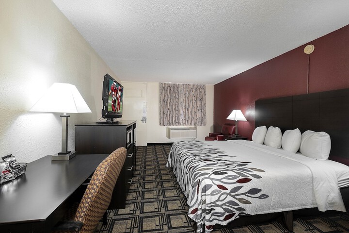 Room 22 of 27