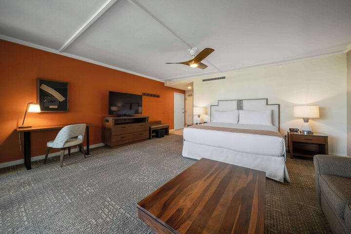 OUTRIGGER Kaanapali Beach Resort