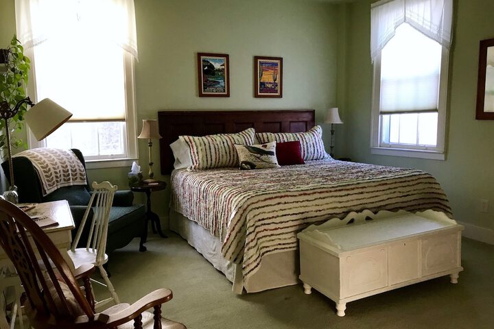 B & B at Oliver Phelps