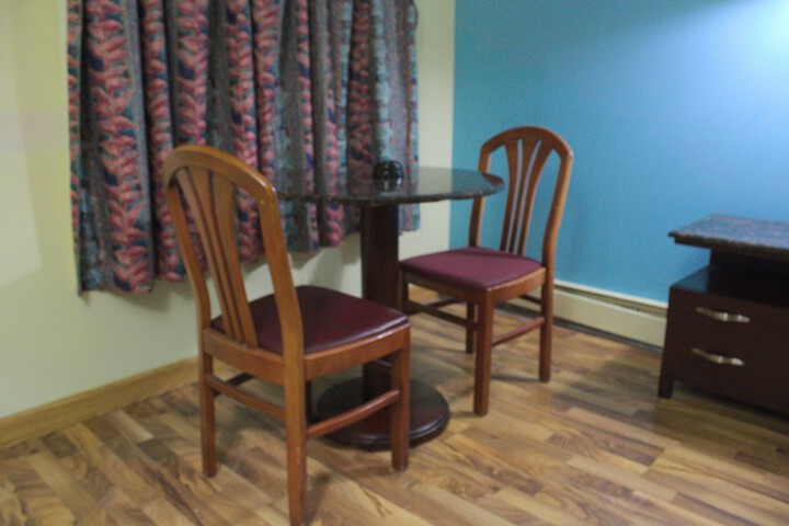 Room 15 of 36