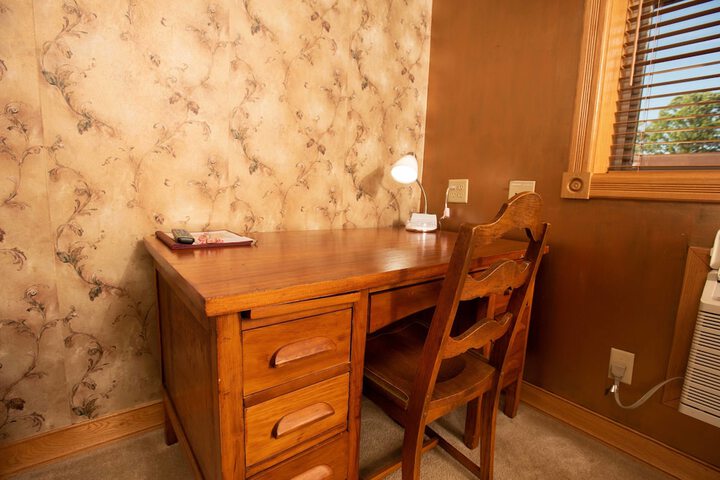 Room 44 of 59