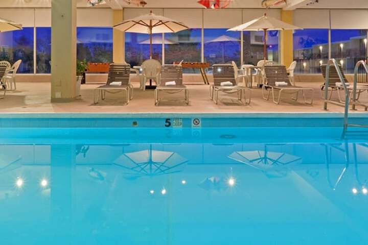 Pool 10 of 72