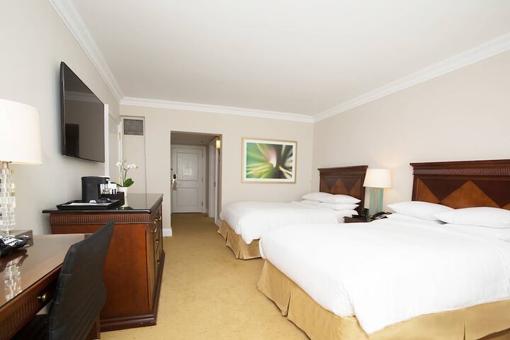 Room 18 of 61