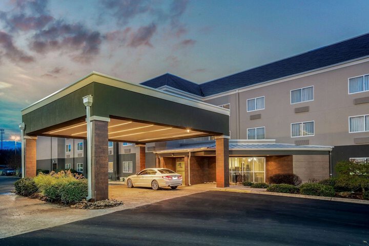 Hotel 6 of 44