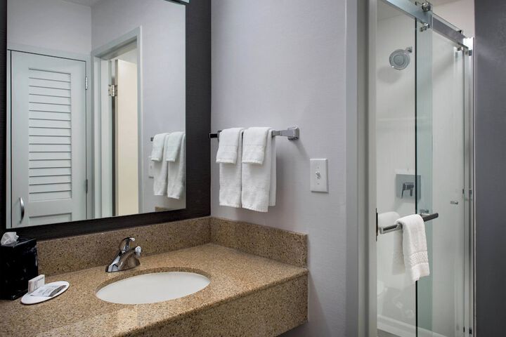 Courtyard by Marriott Rockville