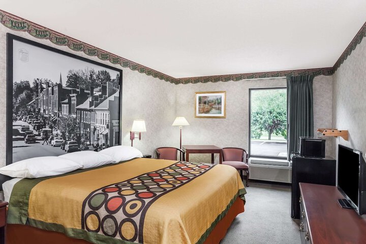Room 5 of 21