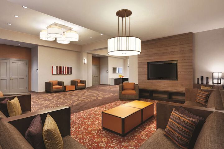 Hotel Interior 4 of 29