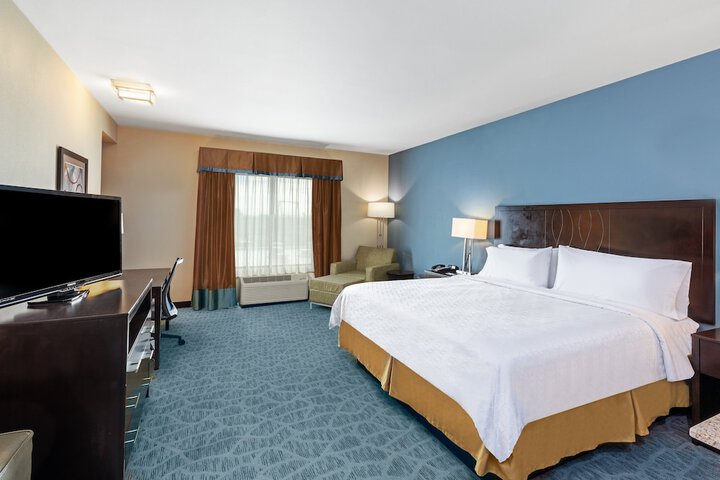 Room 15 of 41