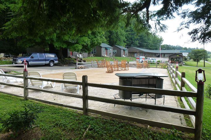 Property Grounds 32 of 35