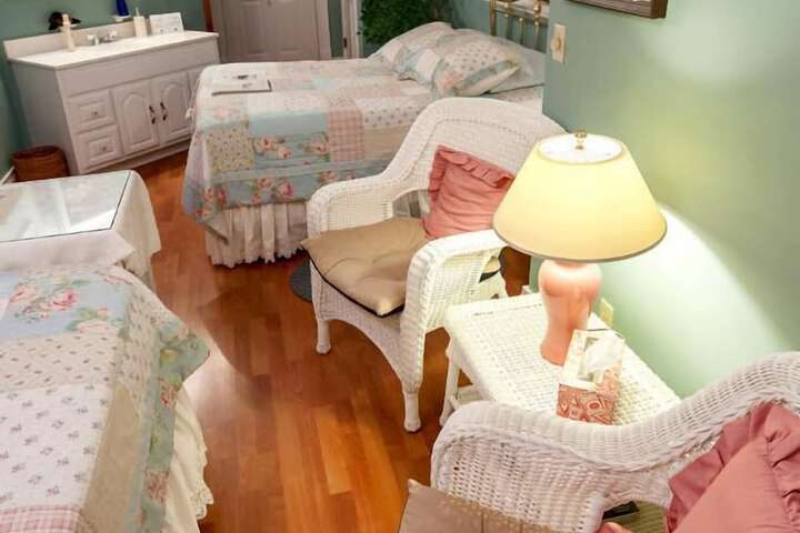 Room 10 of 36