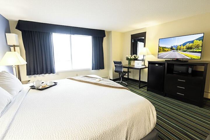 Beacon Inn and Suites