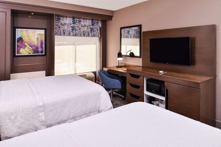 Room 26 of 60