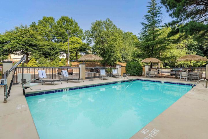 Pool 8 of 52