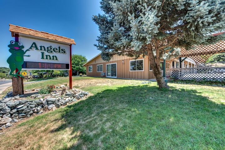 Angels Inn