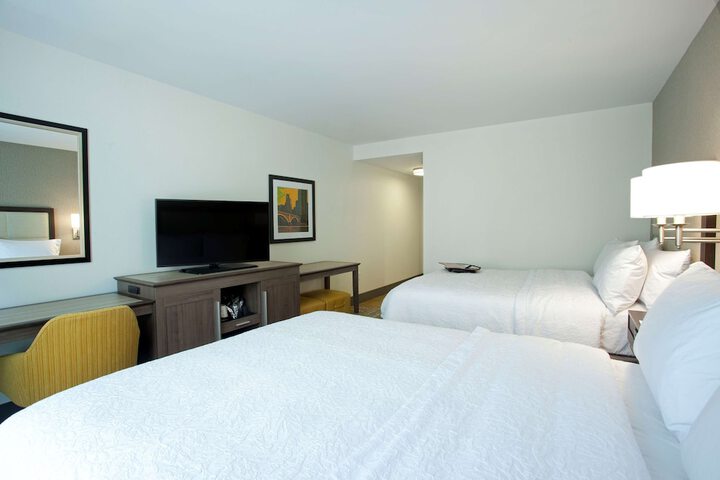 Room 12 of 39