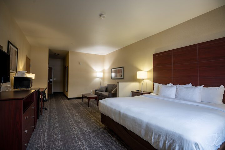 Room 36 of 46