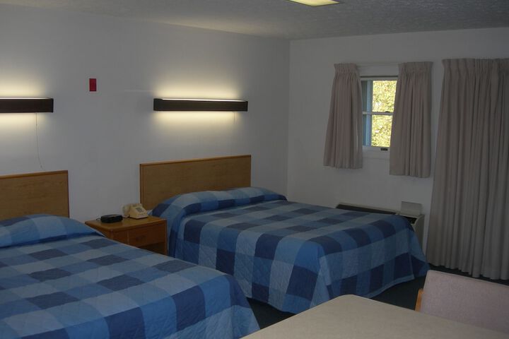 Baneberry Golf and Resort